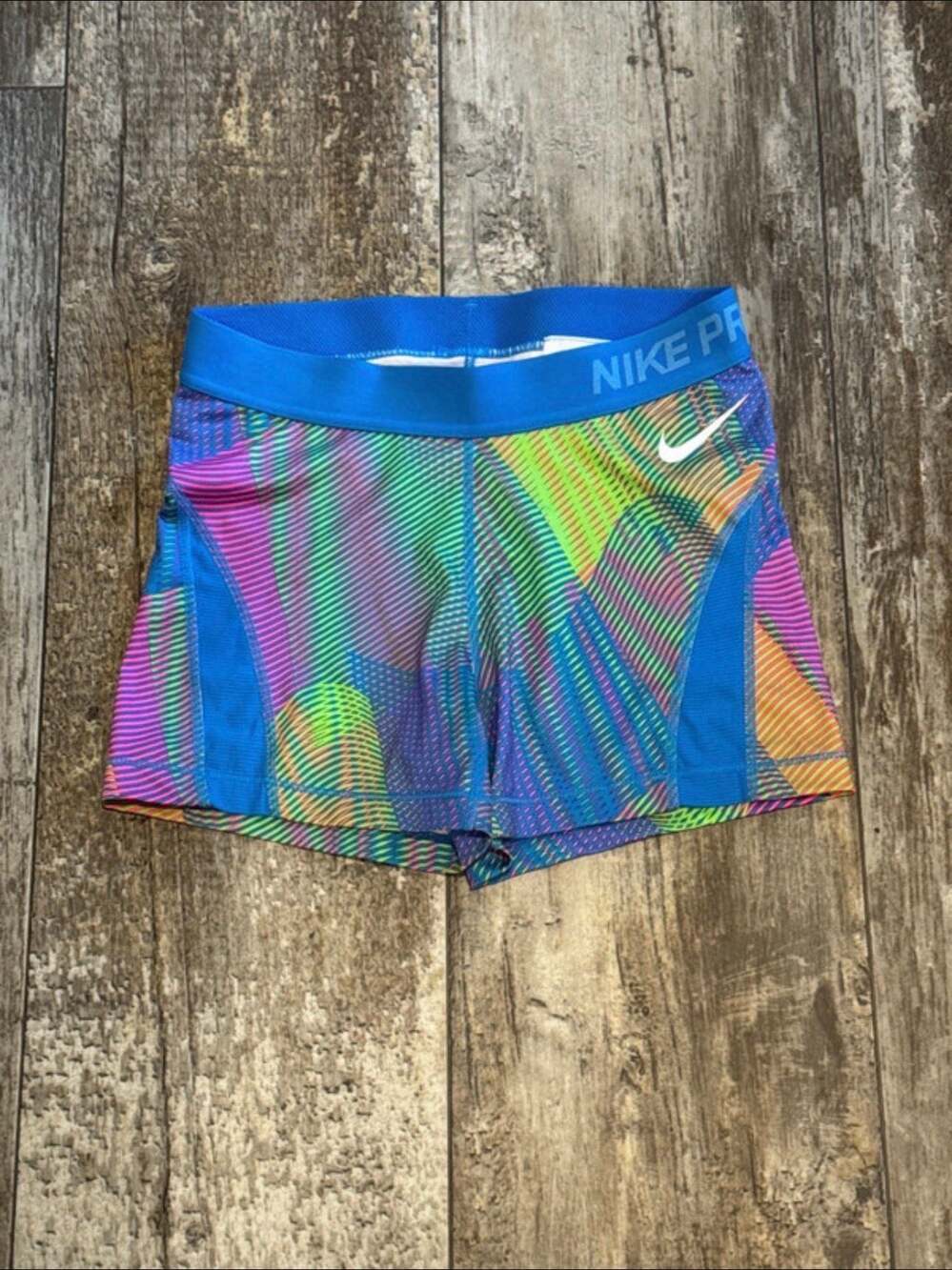 Nike Pro Hypercool Frequency Printe Light Photo BlueHyper Pink Shorts